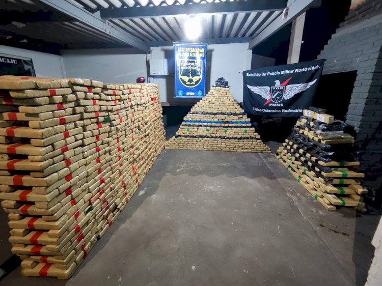 Polícia Militar Rodoviária apreende mais de 1 tonelada de maconha na MS-164