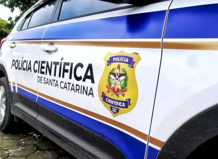 carro alugado por Sintrasem seguindo caminhão em Florianópolis; veja locatário