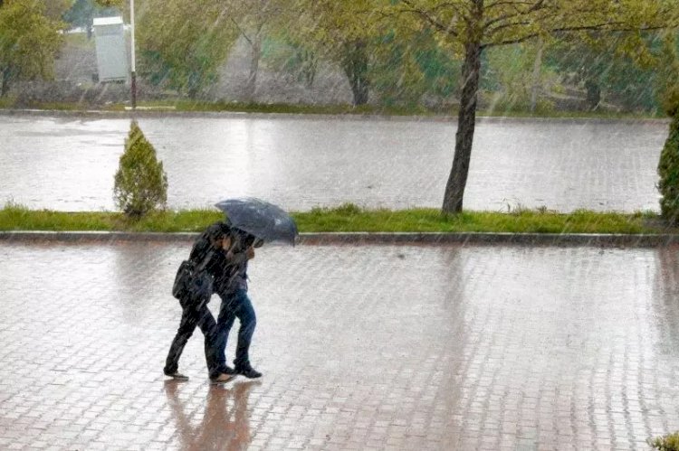 Nova frente fria começa a atuar sobre SC trazendo chuva e temperaturas mais baixas