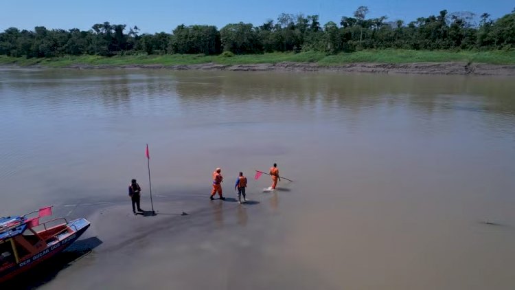 Trecho do Rio Solimões no AM tem menor nível da história e pode isolar cidades